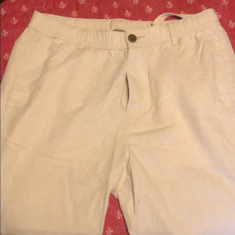 Light tan pants